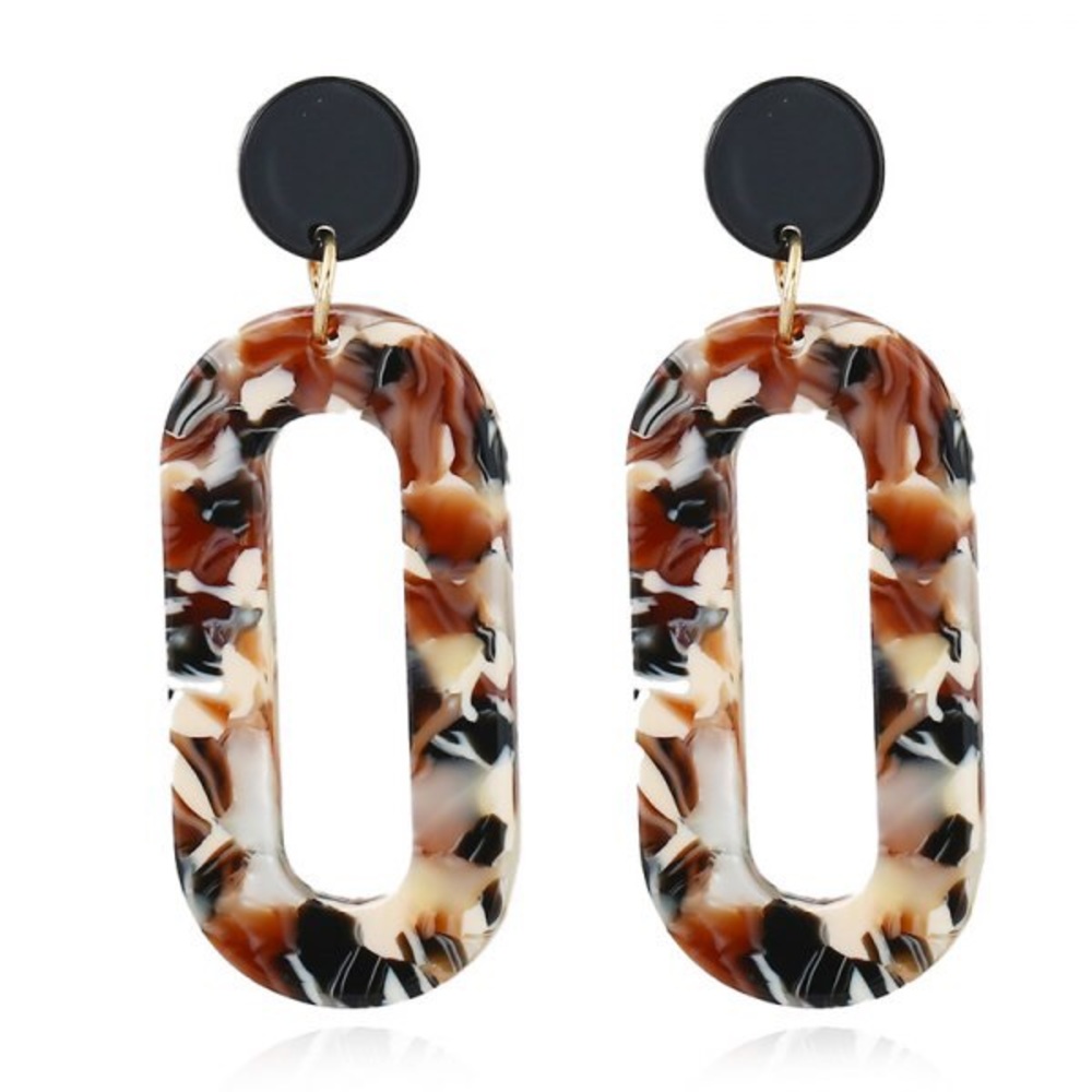 Zero hoops in acrylic
